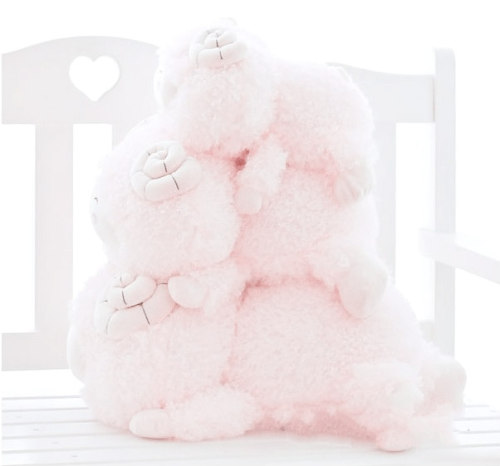 kawaiistomp:  Cute Sheep Plushies ~ (credit) (please do not delete the credit) 