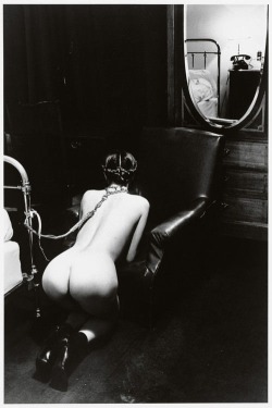 sub-miss-eva:   Hotel Room by Helmut Newton  Bound