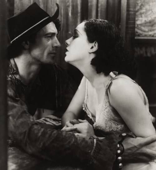 Lupe Vélez  Gary Cooper The Wolf Song, 1929