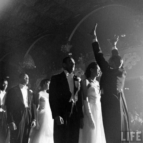 Harlem Debut(Cornell Capa. 1950)