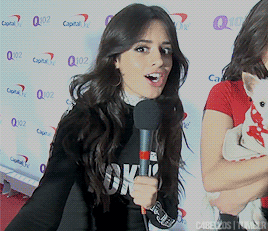 c4bellos:Camila & Lauren being cute with Nadine the puppy 