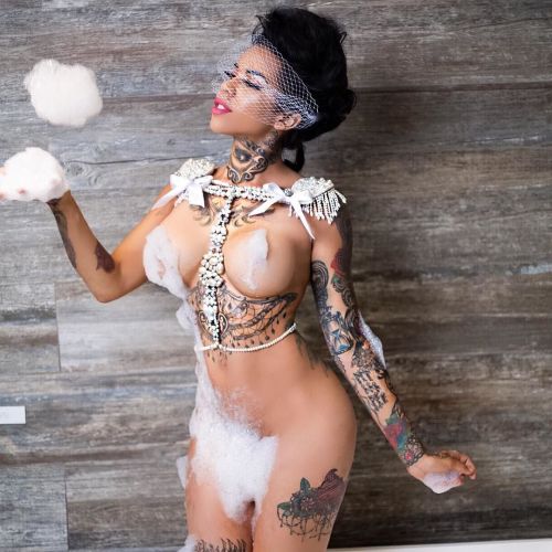 🎀Bubble fun with @blackfiligreeco 🎀 adult photos