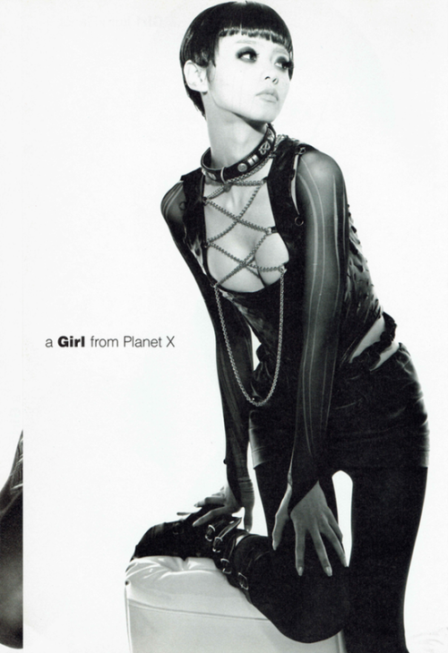 lucky-number-8:i-D Japan - No.14 1992 “The UFO Issue”