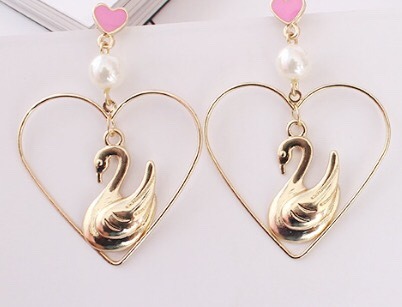 Porn Pics rosey-ballerina:I just got the cutest earrings;;♡