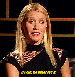 dryvodkamartini-deactivated2013:  Gwyneth on slapping RDJ 
