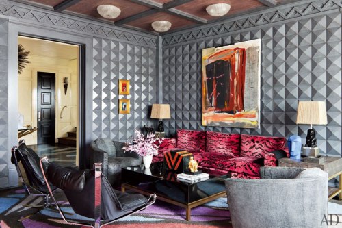 {When it comes to current retro modern style, Kelly Wearstler is the first name that comes to mind. 