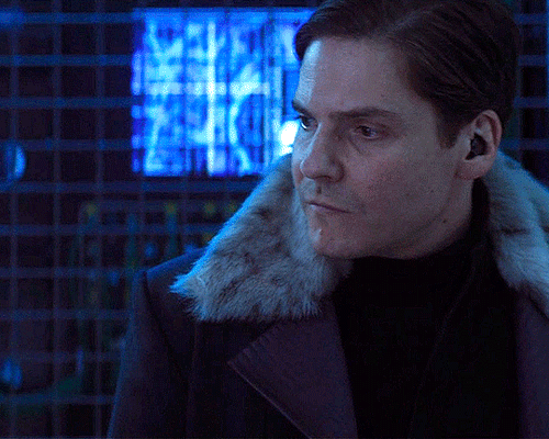 h-zemo: #he was just in a murderous silly goofy mood that day y'know DANIEL BRÜHL giving us his best