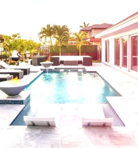 Pool Lap (Miami)