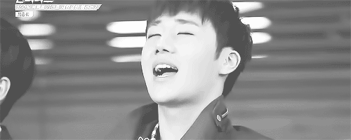 gyuishy-deactivated20141112:  sunggyu calling their ceo “appa! appa!” 