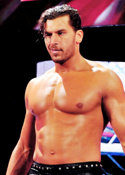 joshbryan32love:  Sexy Fandango