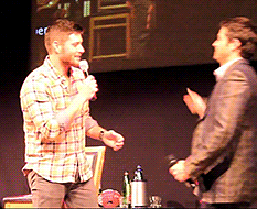crowley-for-king:  mishandjen:  someone commented on this gif  &ldquo;Jensen