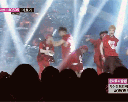 Red!Yixing reminds me of a super saiyan 