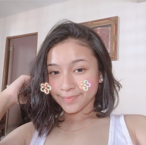 mesut-bale: anyone have her video? pm me pls