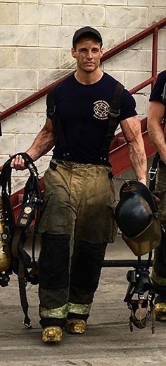 plax999:  Billy Huston  Please repost and follow: https://plax999.tumblr.com/archive