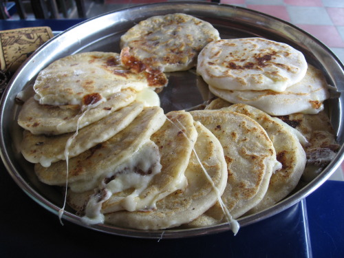 phukkwalker - pupusas