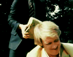 leela-of-the-sevateem:I need more Turlough (reaction) GIFs. Please add some (and indicate that you’r