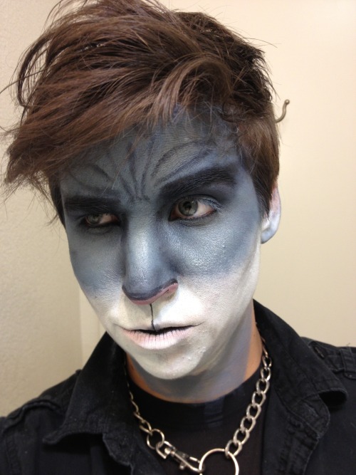 jeiwalking:kingtomcat:starkinglyhandsome:deviouslyratedm:Sometimes I play with facepaintAnd then I m