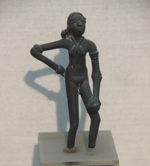  Dancing girl of Mohenjo-daro, Indus Valley Civilisation, city of Mohenjo-daro (modern-day Pakistan)