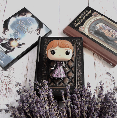  • Custom Funko Pop.Violet Baudelaire - A Series of Unfortunate Events. 