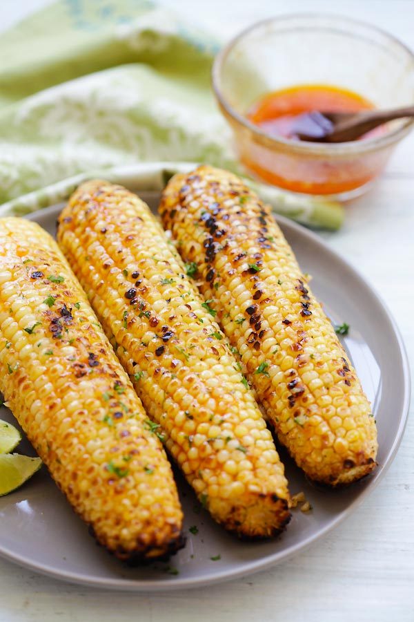 foodffs:  Honey Sriracha Butter Grilled CornReally nice recipes. Every hour.Show