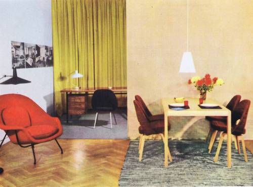 This was a highly fashionable photo styling in the Fifties, a setting for the new Braun home enterta