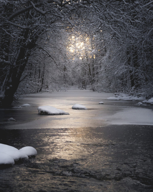 winter river by magnus dovlindInstagram