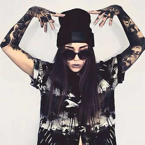 Girls With Tattoos