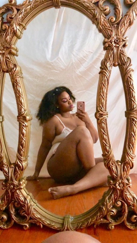 iridessence:  Lavish mirror selfie while working on October Patreon content. Black, fat bodies surrounded by luxury is my kink. What’s yours? (Btw I know it’s not really a kink).IG: Iridessence | Patreon 