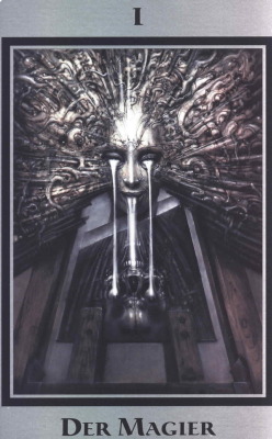 tungzen:  HR Giger: Tarot