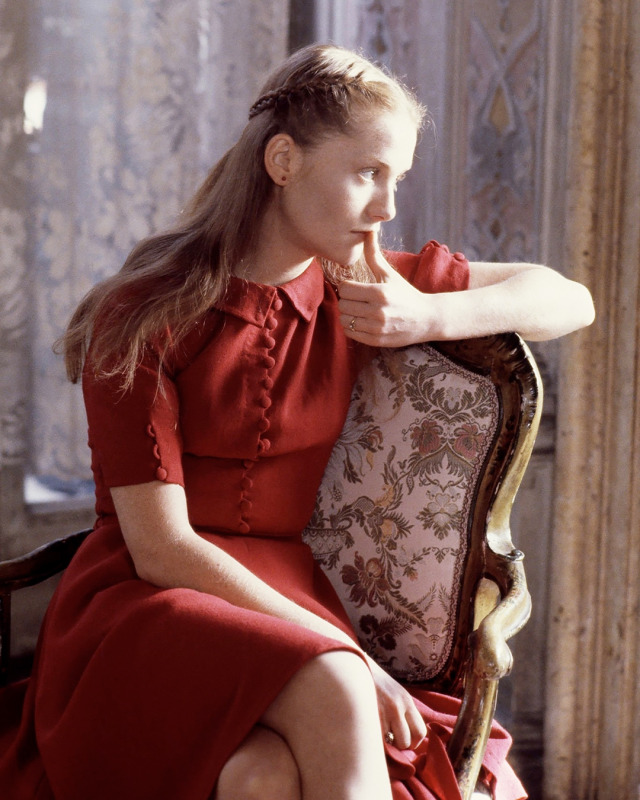 Isabelle Huppert photographed by Fabian Cevallos on the set of Les Ailes de la Colombe, 1981.