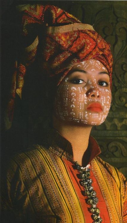 Mindanao, Philipines: Yakan woman with traditional painted face, National Geographic