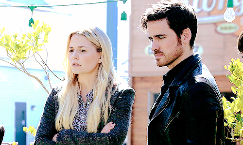 innocenceneverfound:  the-lady-swan:  captainswanouat: Captain Swan in the 6x07 stills [x]