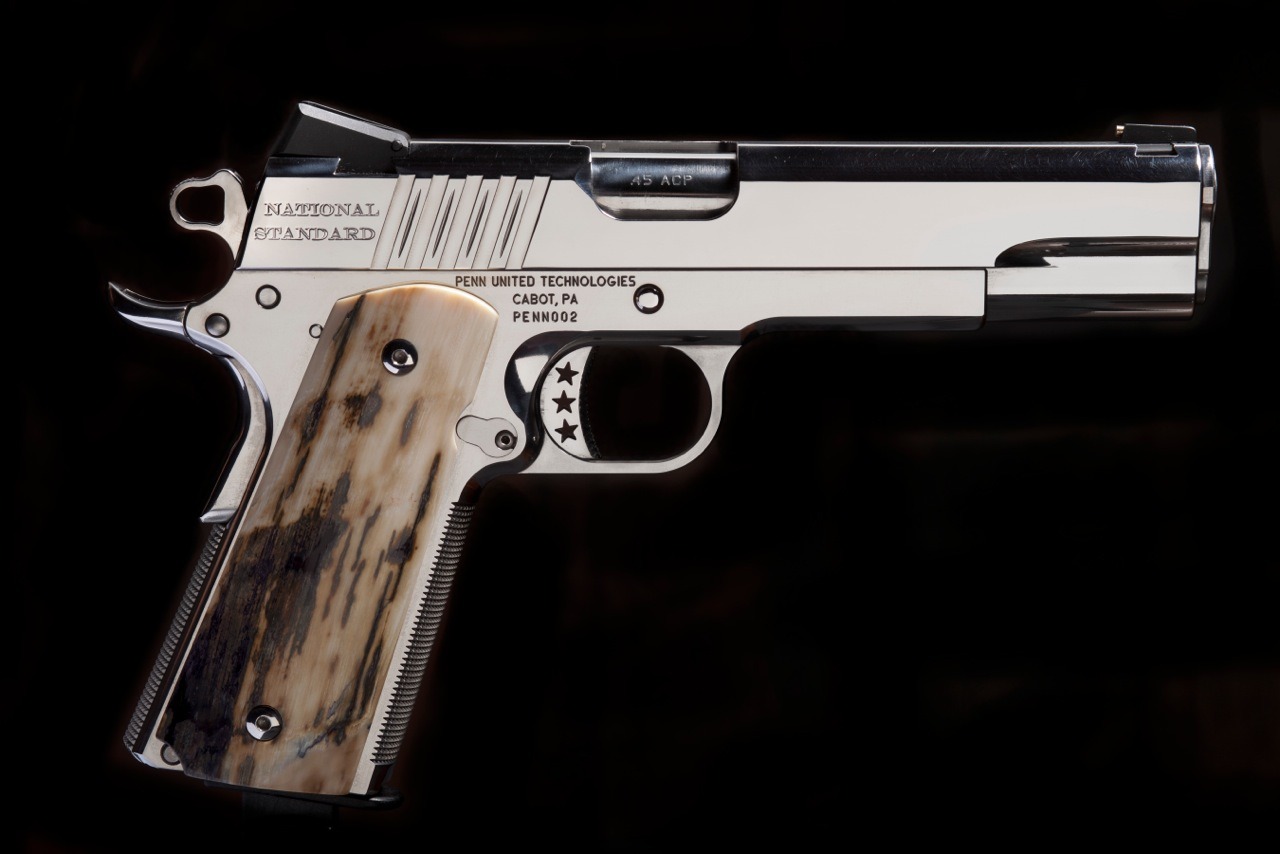 whiskeyandspentbrass:  gunrunnerhell:  Cabot Gun National Standard Deluxe A custom