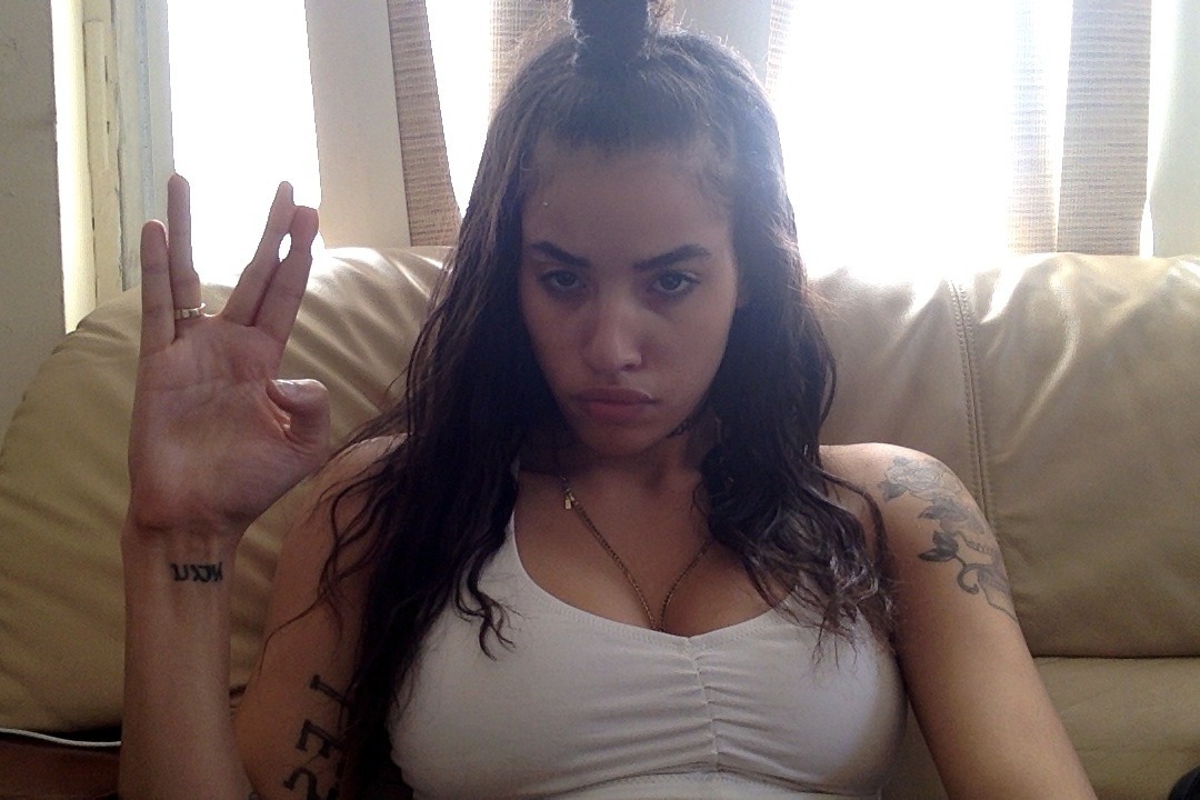 judelianaphotodiary:  some grumpy baby vibes 4 u til monday 3/17/14 (hopefully) photo