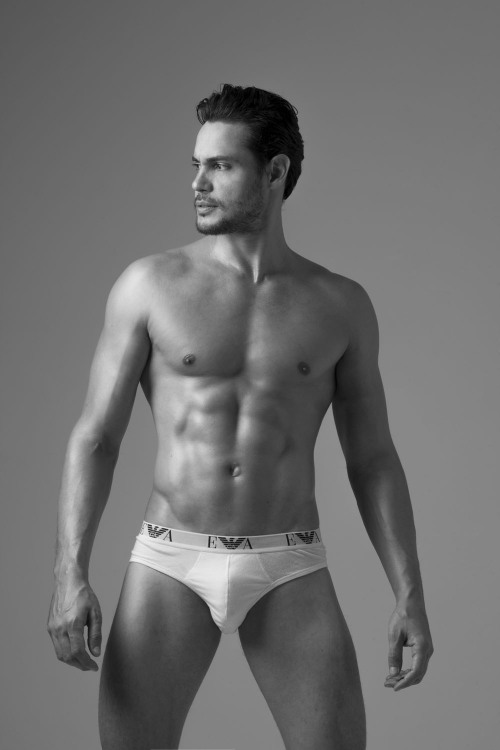 XAVIER SAMRE