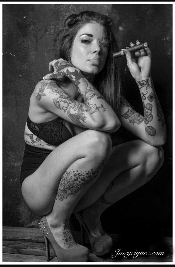 juicycigars:  Cigar inked sexy 😻