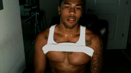 dominicanblackboy:  Sexy gorgeous hot tatted muscle ass Steven Beck!😍😘