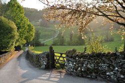 bonitavista:  Derbyshire Dales, England photo