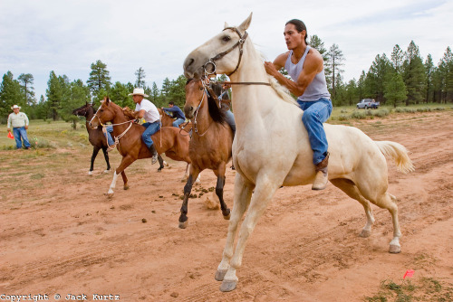 byhorse:St Michaels, Arizona, USA 2007 Navajo ‘Cowhand’ Race  Photograph: Jack Kurtz http://kurtzj