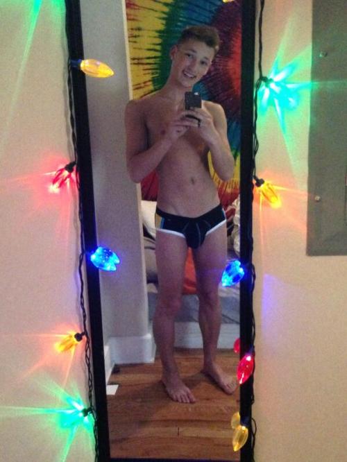 Porn photo twinkseason:Casey Tanner   wow