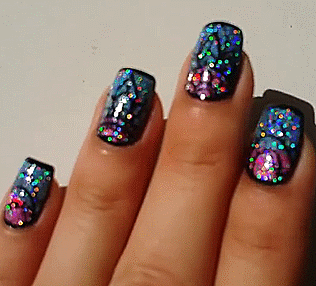 nailpornography:  Holographic Gradient 