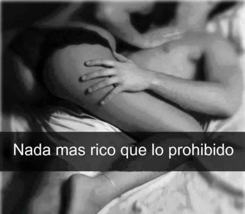 unweonqueteamaensecreto:  Blog B&W, Click Here 