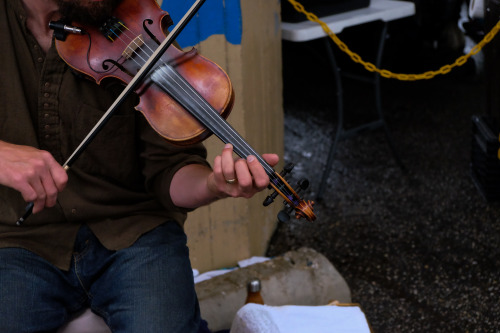 Fiddler in the Rain Why confine yourself in practice rooms and concert halls when the whole street c