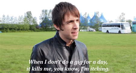 luinel-kaya:  According to this interview, Miles Kane is suffering almost every day.