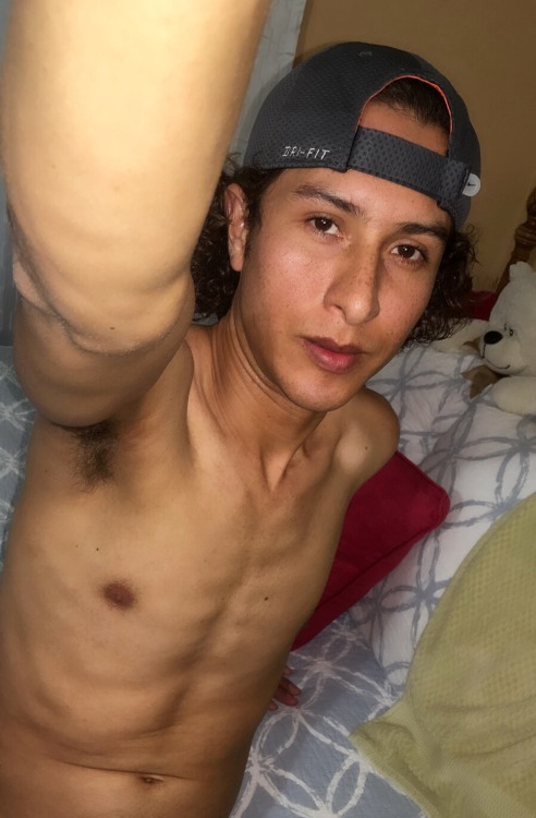 solitary84:  Photo of the day 😉😇🍆👅👍😍  http://solitary84.tumblr.com/