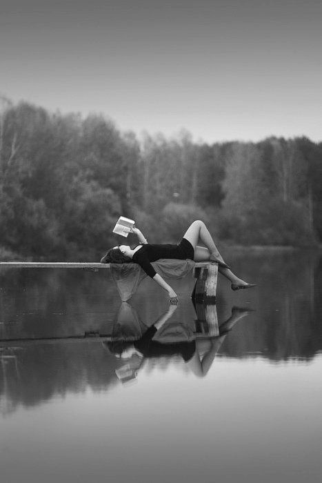 libertinedreaming: For the love of a readerand still watersthat hide depths.