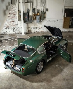 utwo: 1962 Aston Martin DB4GT © patrick ernzen 