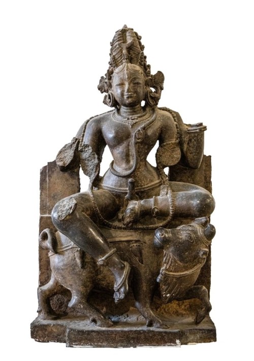 Shiva on Bull Eastern Ganga – 13th Century A.D. – Konark, OdishaPhotographer: Kevin Standage (via Ke