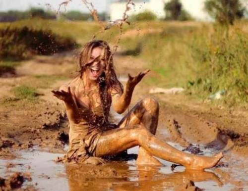 para56:WHO DOESN’T LOVE A DIRTY GIRL????? Life is meant to be enjoyed… Be sure to add some FUN!!!  xoxoQ