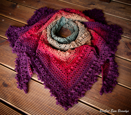 nestingtendencies: Liściak by BreCat Ewa Brandys on Ravelry